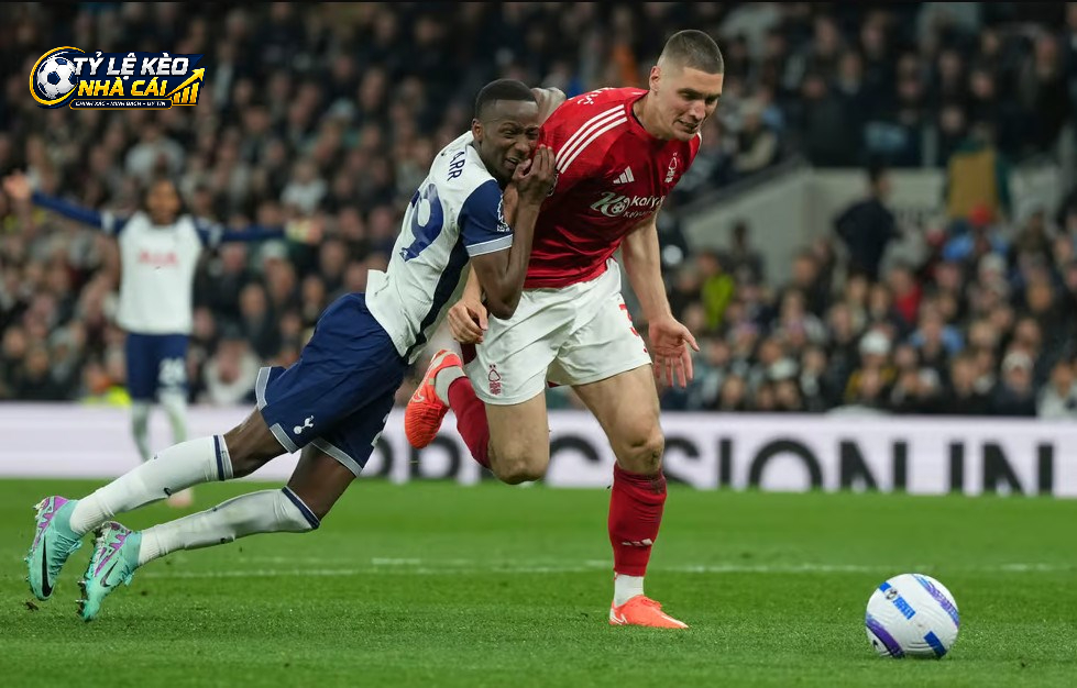 Dự đoán tỷ số Nottingham Forest vs Tottenham ngày 05/09